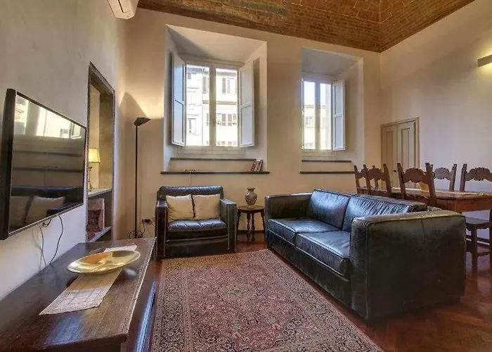 Salvemini Elegant Close To Piazza Santa Croce Apartament